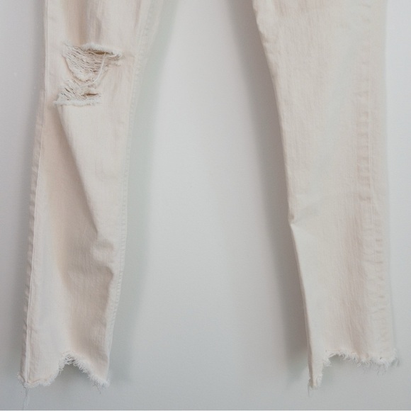 Mother Superior The Flirt Chew Jeans in White Unnatural Acts - Picture 3 of 14